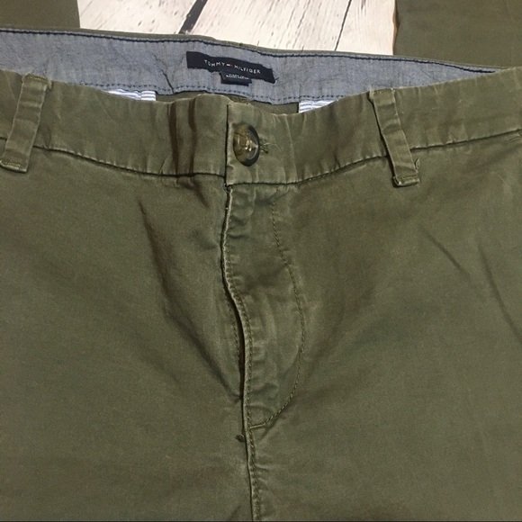 Tommy Hilfiger olive green straight leg brushed cotton pants - Picture 3 of 8